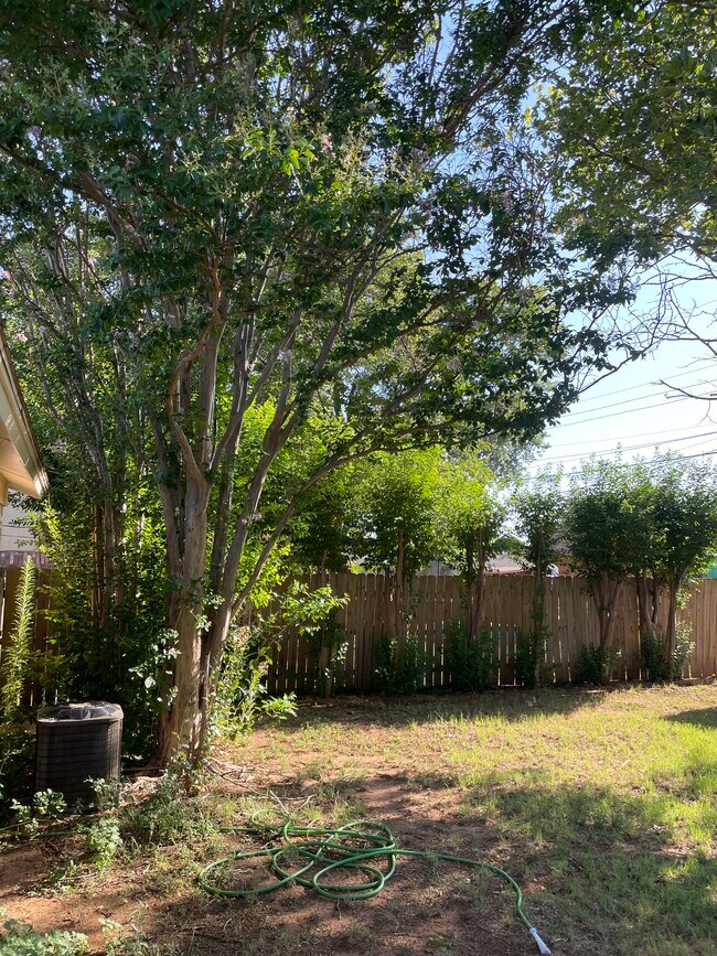 Building Photo - 4616 Priscilla Ln