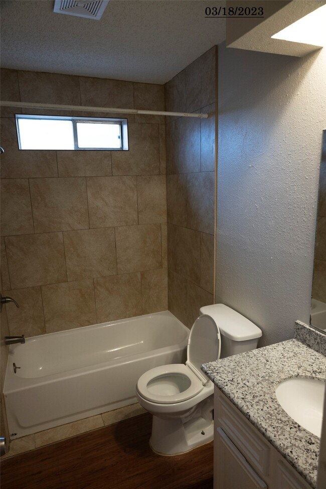 Building Photo - 16714 Britford