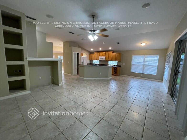 Building Photo - 4704 Whispering Wind Ave