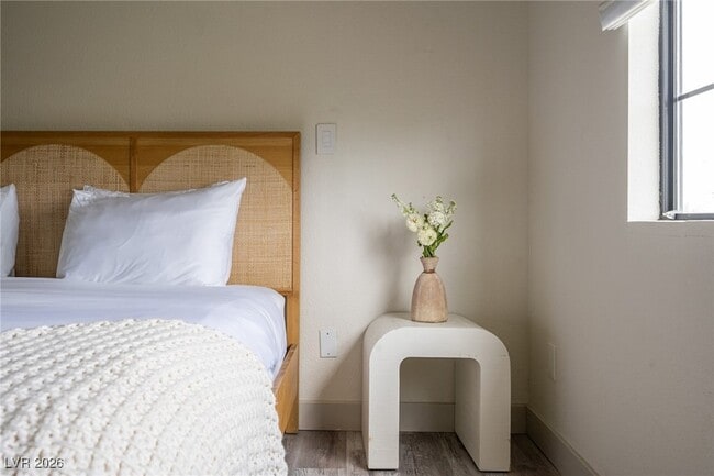 Building Photo - 2940 Rosanna St