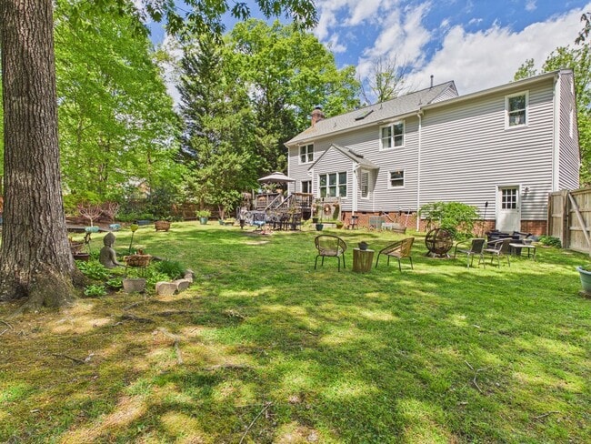 Building Photo - 8413 Wilshire Pl