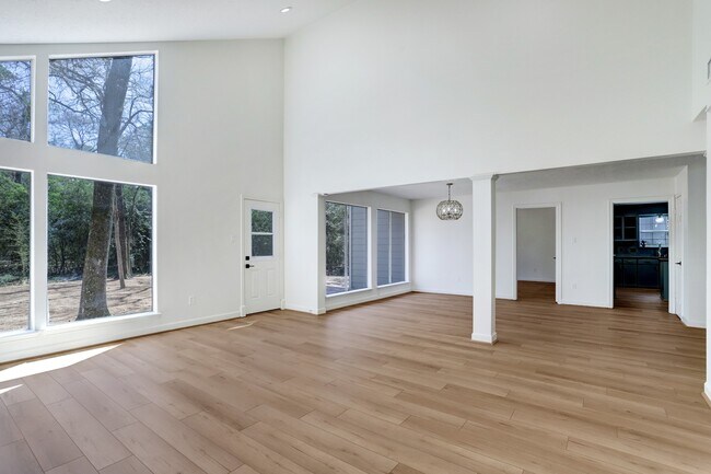 Building Photo - 138 S Timber Top Dr