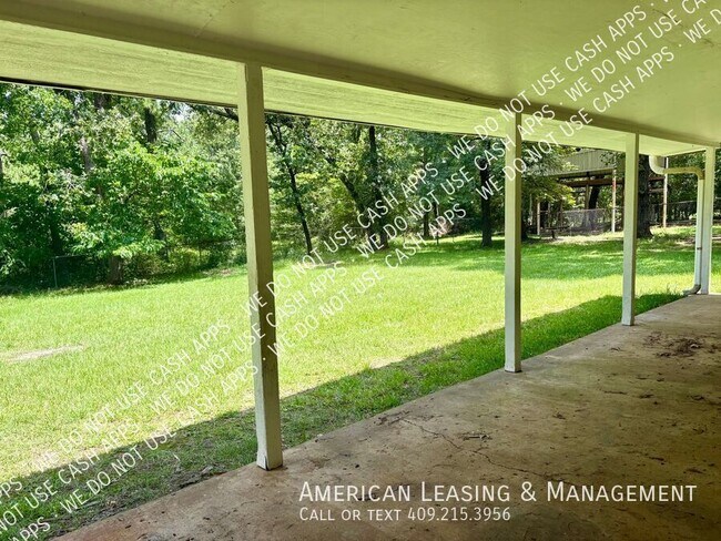 Building Photo - 747 Brookwood Dr