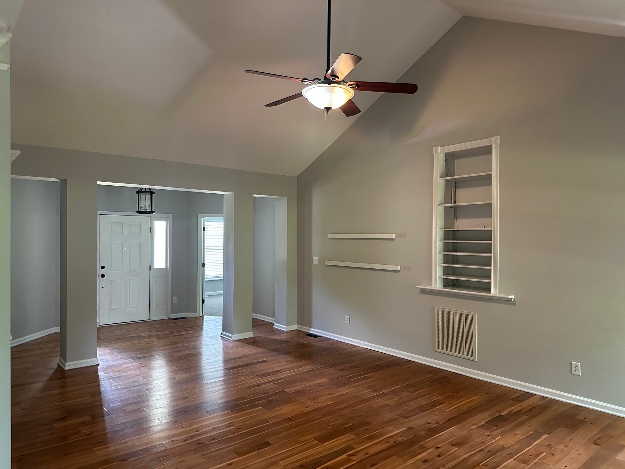 Building Photo - 16104 Epiphany Ct