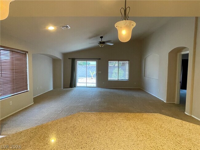 Building Photo - 417 Colorful Rain Ave