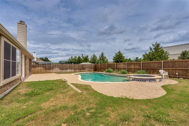 Building Photo - 10715 Robincreek Ln