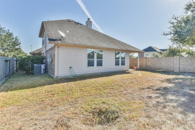 Building Photo - 15303 Paxton Landing Ln