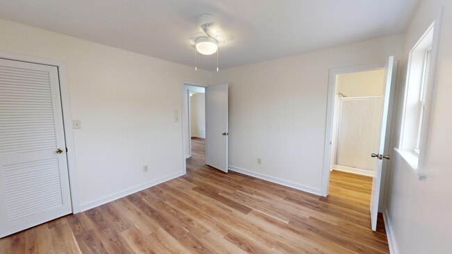 Building Photo - 601 Kelly Ct