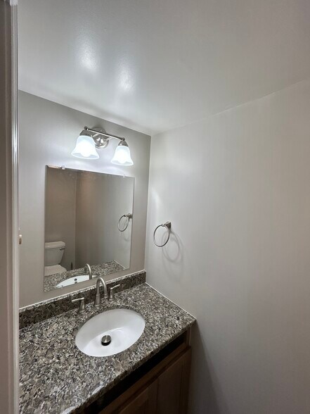 1/2 Bath Off Of Kitchen - 556 Becker St