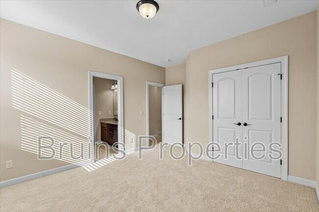 Building Photo - 6005 New Bailey Tr