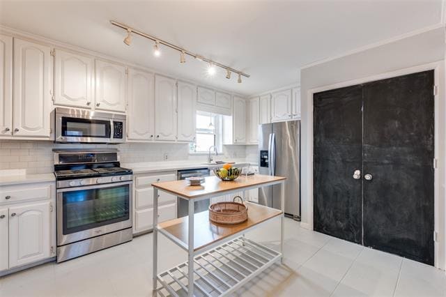 Building Photo - 7120 Dalewood Ln