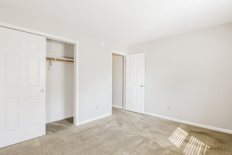 Building Photo - 457 Sable Chase