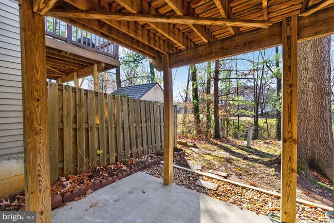 Building Photo - 8060 Morning Meadow Ct