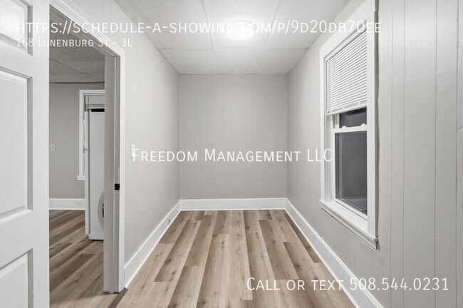 Building Photo - 168 Lunenburg St