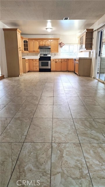 Building Photo - 2821 Greenleaf Dr