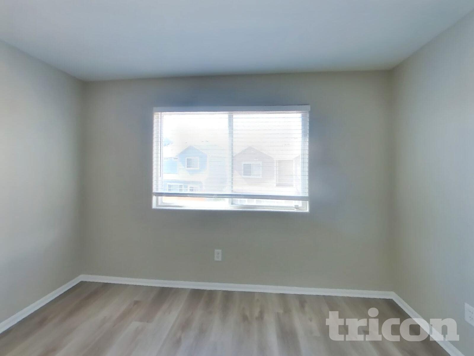 Building Photo - 652 Hailey Glenn View