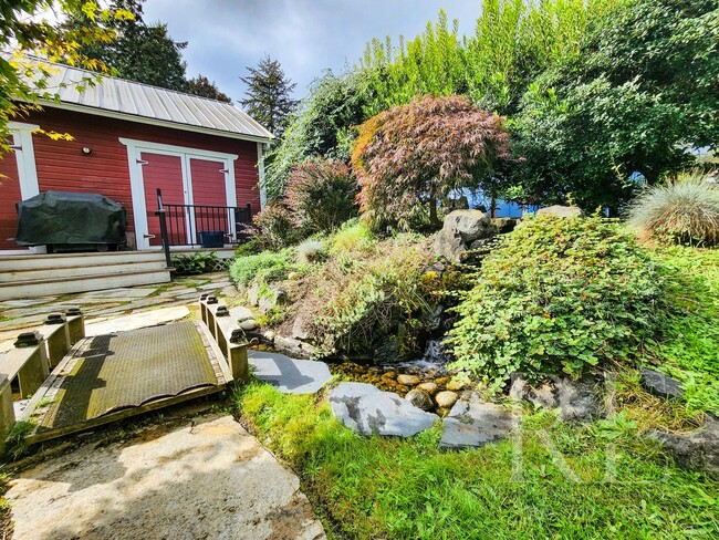 Building Photo - Historic Reclaimed 1890 Barn Turned Romantic