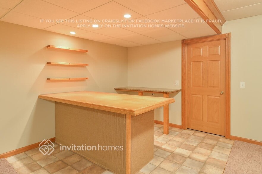 Building Photo - 1168 Macey Way