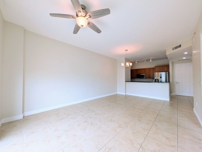 Building Photo - Modern 1BR/1BA Condo with 2 Parking Spaces – Prime Coral Gables Location