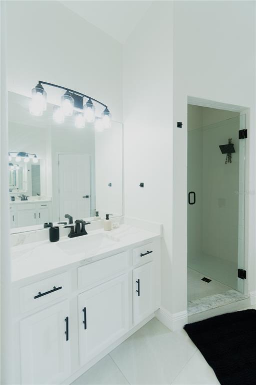 Building Photo - 1014 Corvina Dr