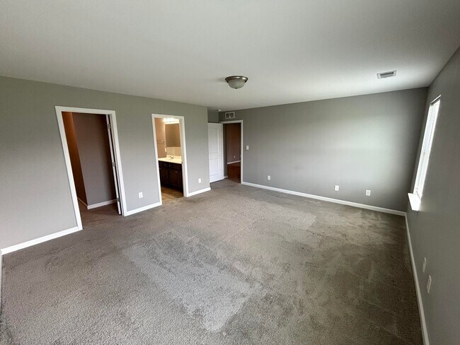 Building Photo - 2436 Feathersound Wy