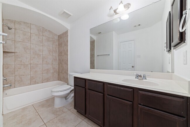 Building Photo - 18406 Spruce Tree Line Trl