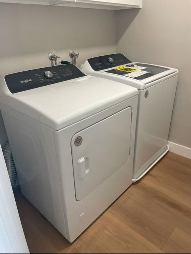 Building Photo - Remodeled Home in Irvine, Includes Attached 2 Car Garage