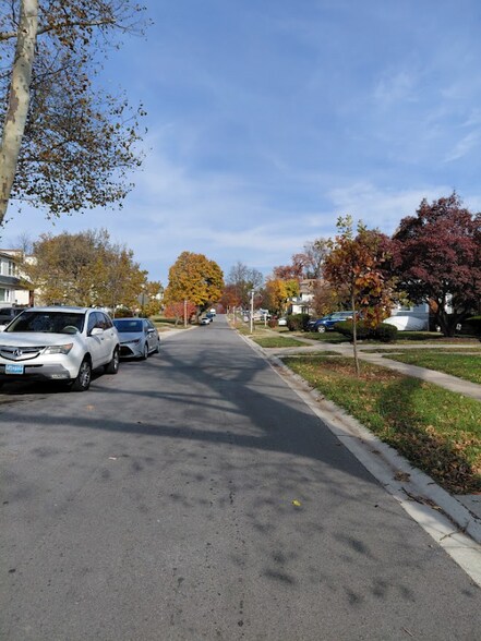 Building Photo - 3508 Grantley Rd