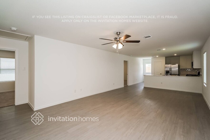 Building Photo - 3113 Lynmar Ln