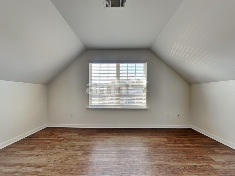 Building Photo - 9274 Afton Grove Rd