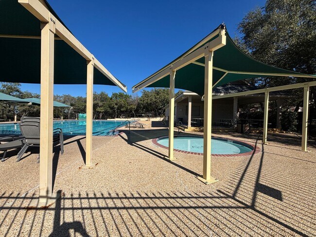 Building Photo - 4-Bed Home in Gated Community with Amenities