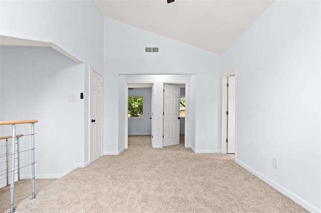 Building Photo - 2925 Brookcrest Dr