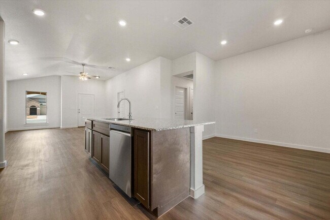 Building Photo - Beautifully Designed 3/2/2 Home with Spacious Yard in Frenship ISD