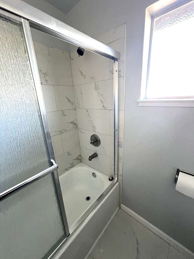 Building Photo - 3736 Orangerie Way