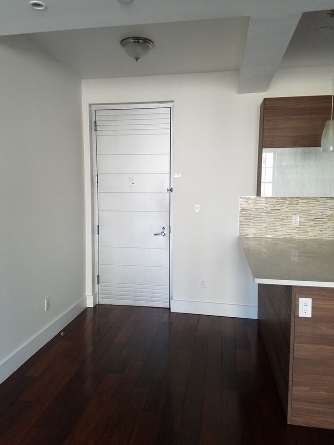 Building Photo - 202 Macon St