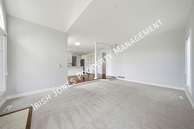 Building Photo - 109 Ashwood Ln