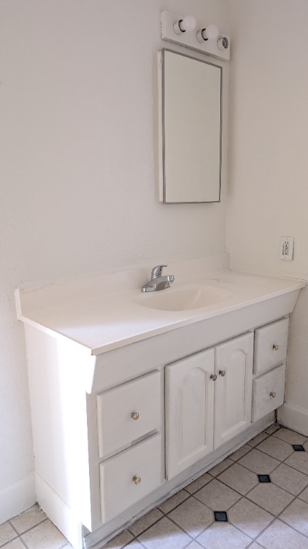 Building Photo - 32350 Rancho Vista Dr