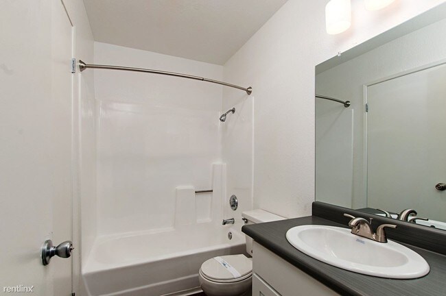 Building Photo - 8517 Paradise Valley Rd