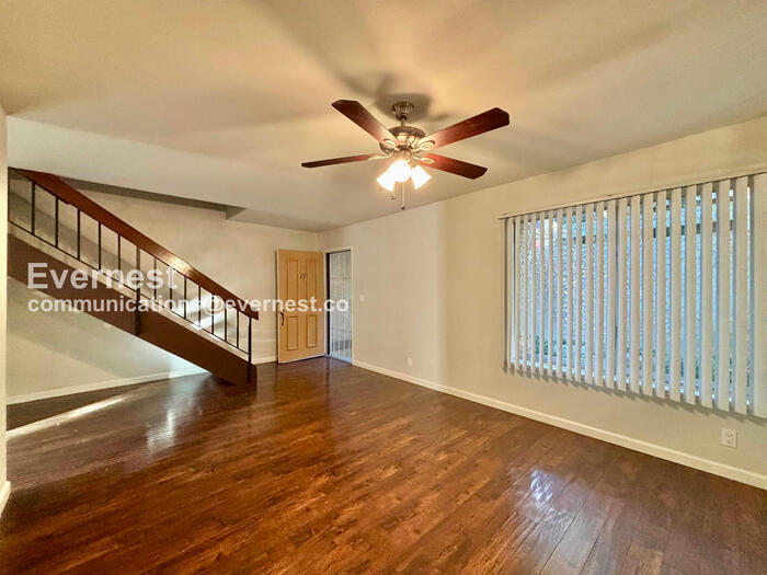 Building Photo - 8347 Burnet Ave