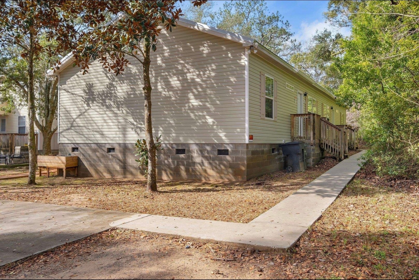 Building Photo - 2243 S Meridian St