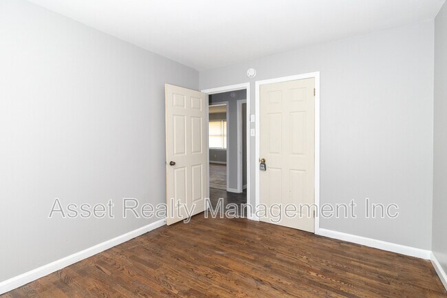 Building Photo - 4802 Inskip Rd