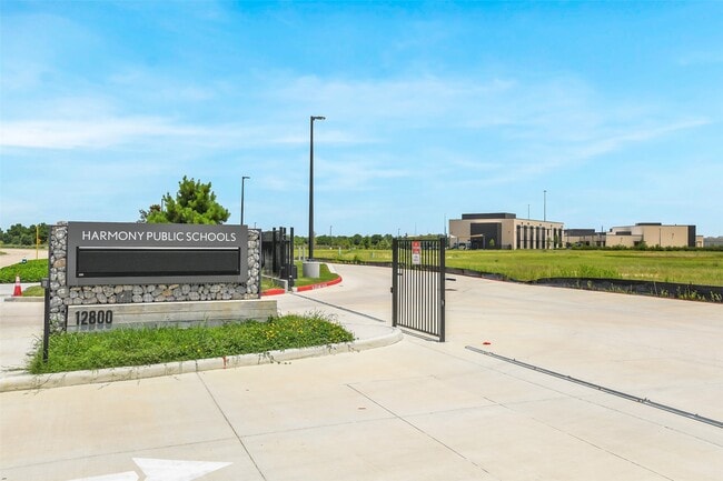 Building Photo - 12754 Grayson County Dr