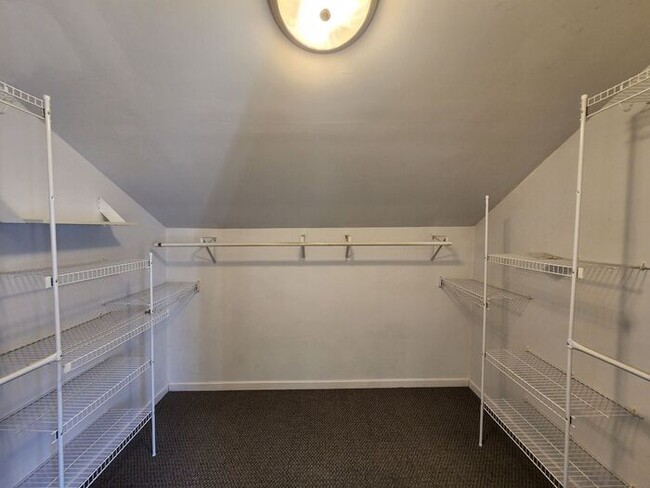 Building Photo - 1/2 Off First Months Rent for Qualifying Applicants.