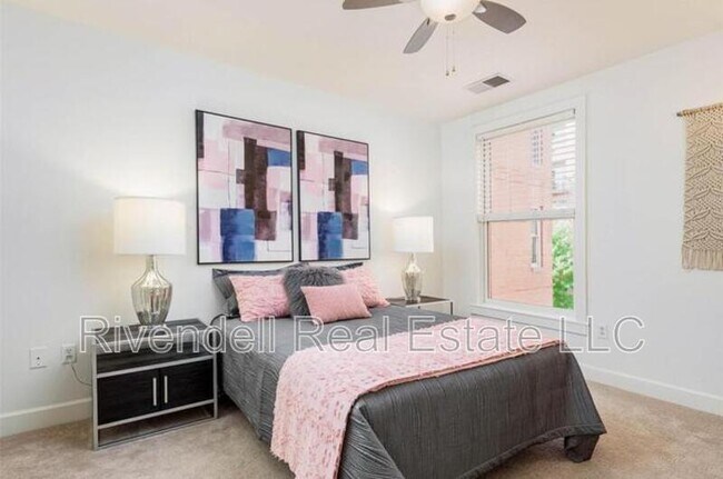 Building Photo - 1631 Emerson St