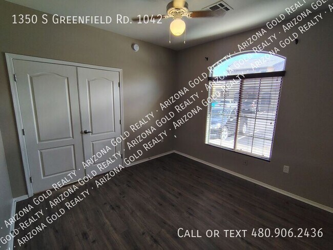 Building Photo - 1350 S Greenfield Rd