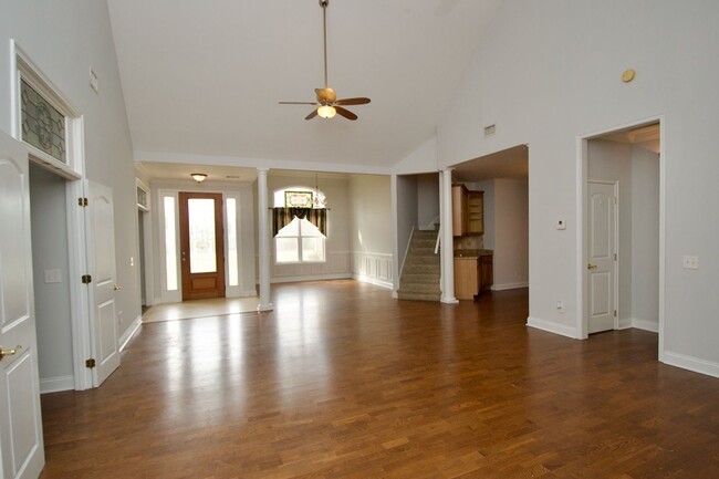 Building Photo - Wrights Mill Estates - 3 bed, 3 bath!