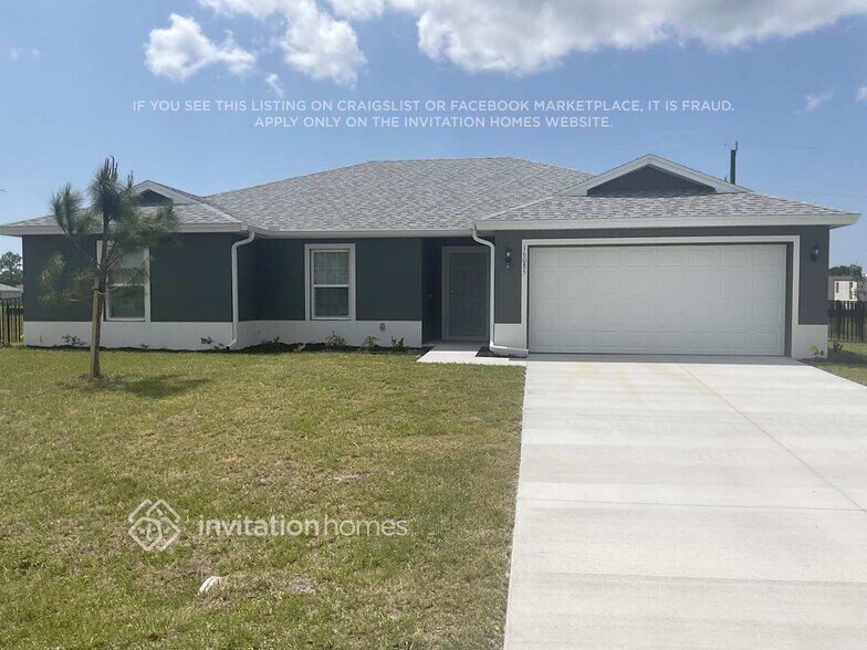 Primary Photo - 16085 Overdale Ct