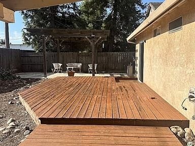 Building Photo - 3580 Honeycreeper Dr