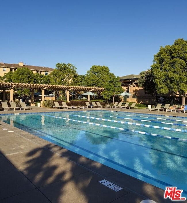 Building Photo - 7100 Playa Vista Dr