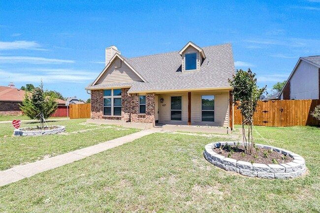 Building Photo - 401 S Cannady Dr